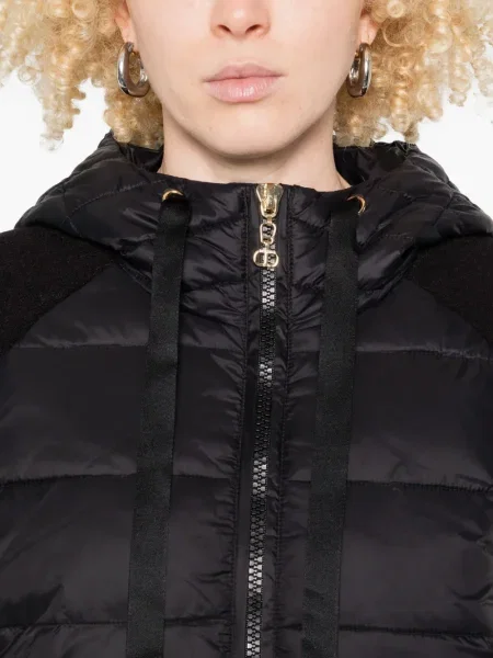 Geacă Twinset cu glugă negru