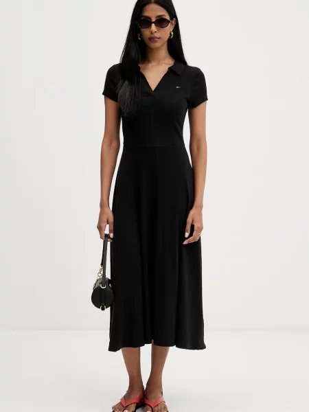Tommy Jeans rochie evazată cu negru