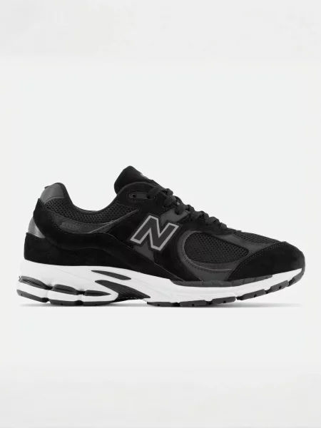 Замшевые повседневные кроссовки New Balance черные