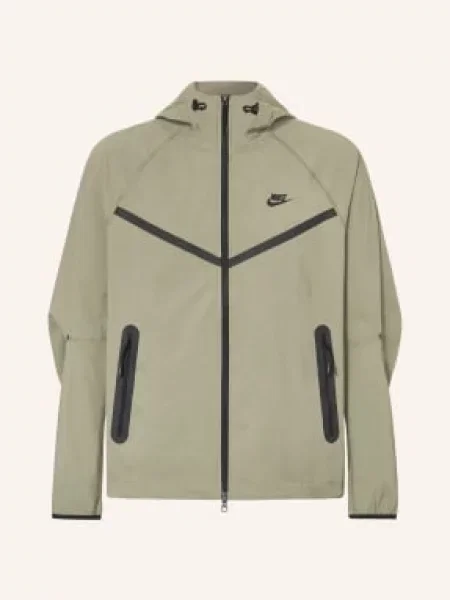 Nike Kurtka Tech gruen czarna