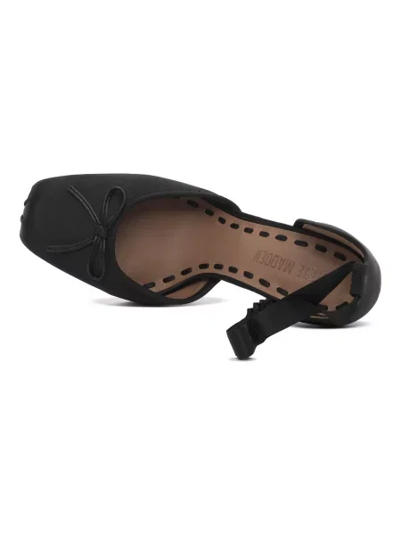 Pantofi Steve Madden din satin negru