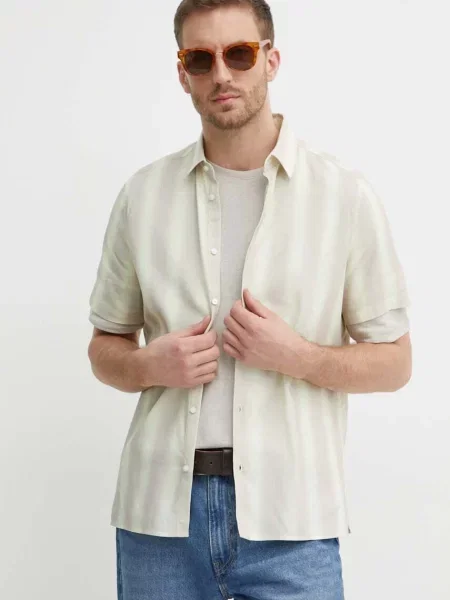 Риза Sisley мъжка с кройка по тялото с класическа яка
