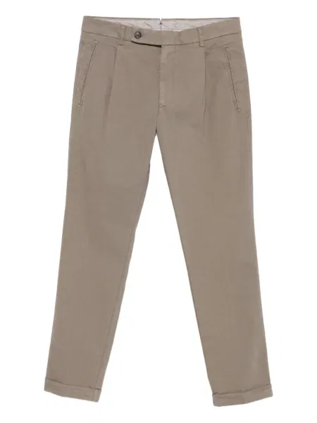 Pantaloni Berwich plisate maro