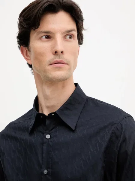 Armani Exchange ing