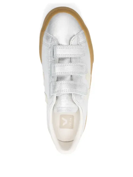 Sneakerși Veja din piele argintiu