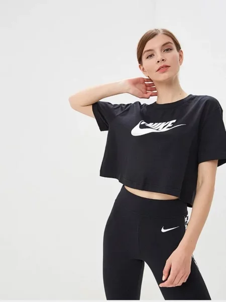 Футболка Nike черная