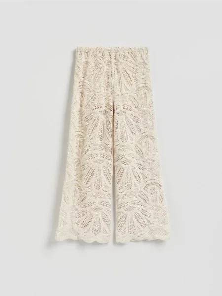 Reserved Ażurowe spodnie kremowy