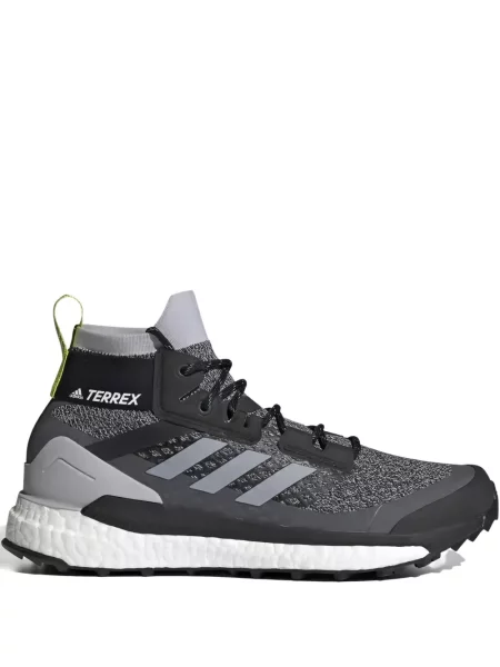 Sneakerși Adidas UltraBoost cu dungi de drumeție gri