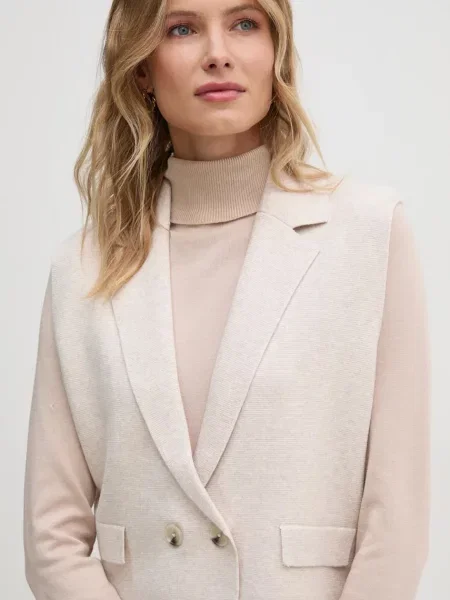 Елек OUI с двуредно закопчаване бежово