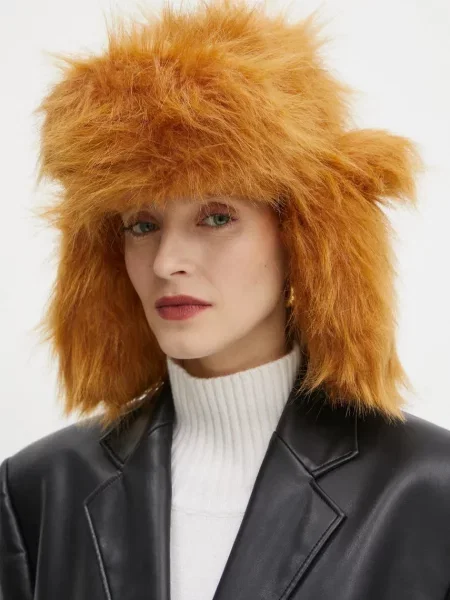 Kapa Ruslan Baginskiy rjava