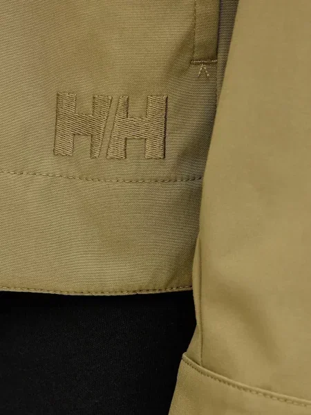 Geacă Helly Hansen cu broderie verde