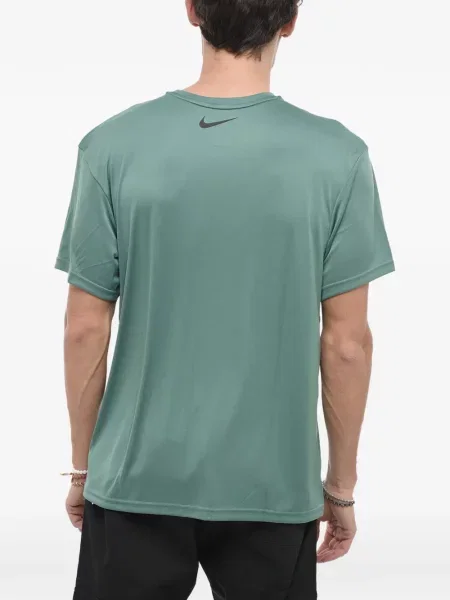 Scurt chiloți Nike cu imagine cu model floral negru