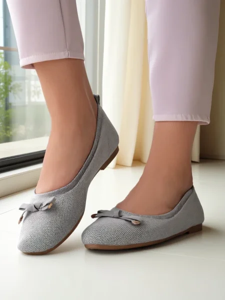 Balerinke Resti siva