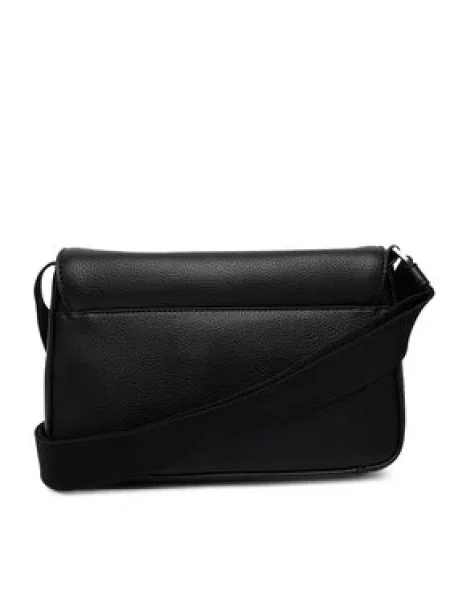 Táska Calvin Klein Raised Small Flap Messenger fekete