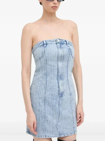 Mała sukienka jeansowa Miss Sixty z perełkami garniturowa niebieska