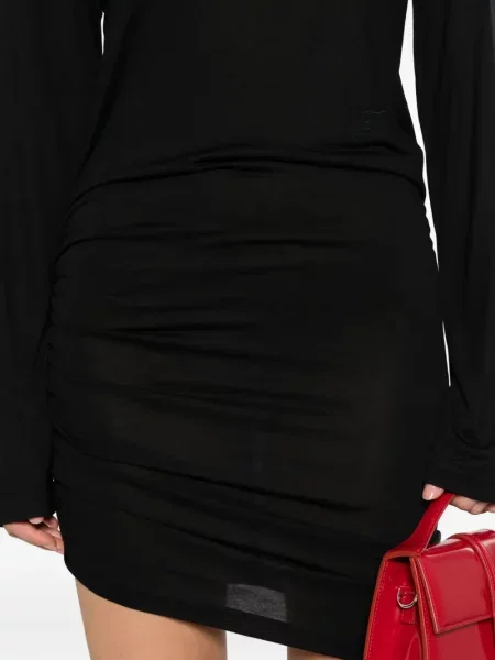 Rochie Jacquemus de costum negru