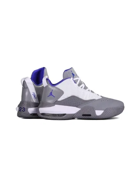 Pantofi Nike gri