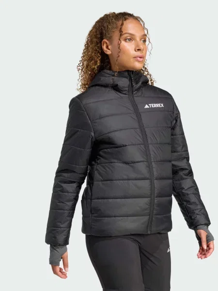 Демисезонная куртка Adidas черная