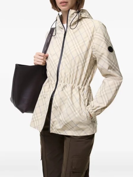 Ușor geacă Burberry în carouri