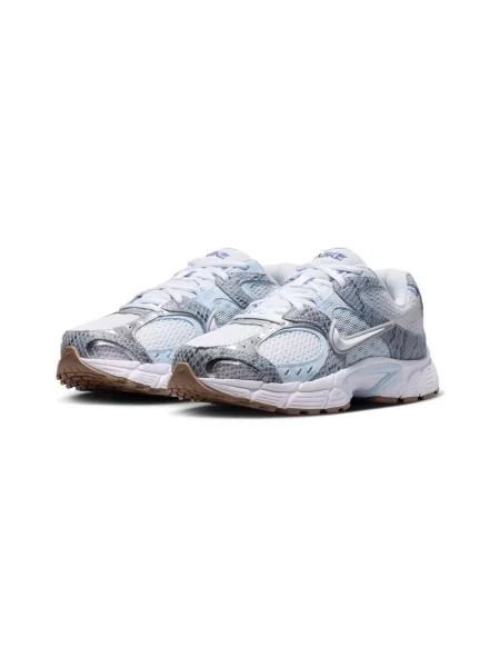 Félcipő Nike fehér