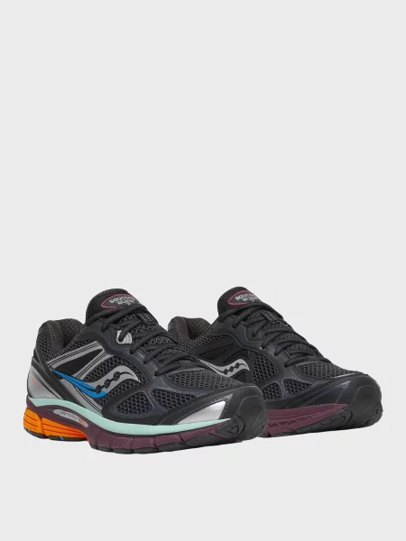 Кроссовки Saucony черные