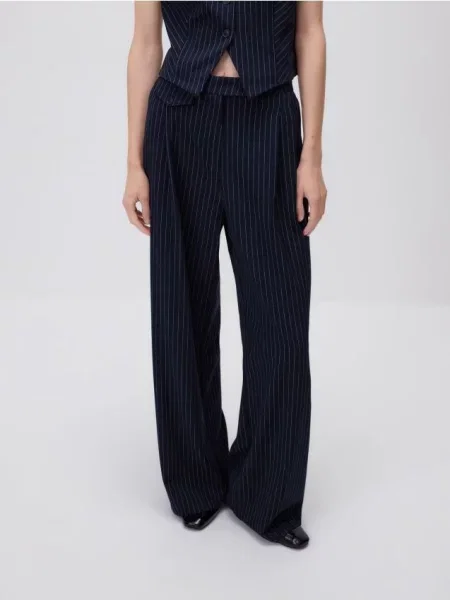 Reserved Смугасті штани темно-синій сині