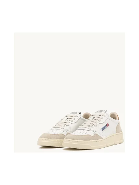Sneakersy Autry zamszowe