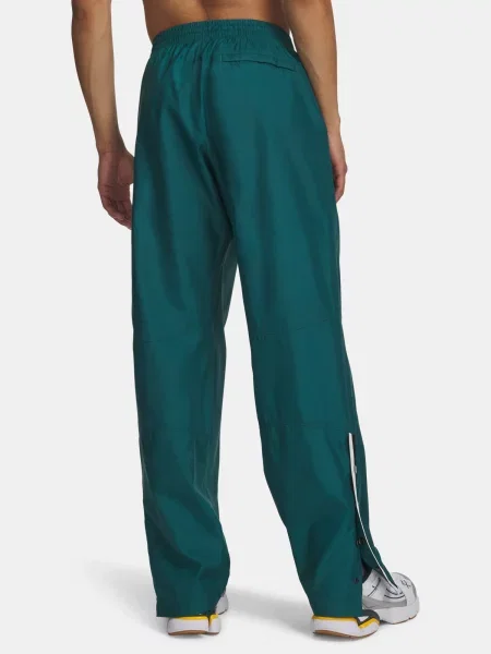 Pantaloni Under Armour alb