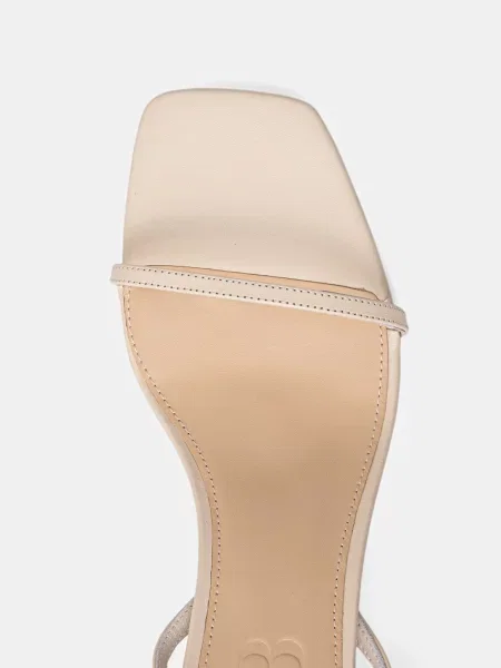 Кожаные босоножки Answear.lab