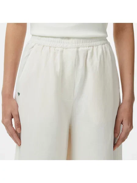 Lacoste Spodnie Relaxed Fit białe
