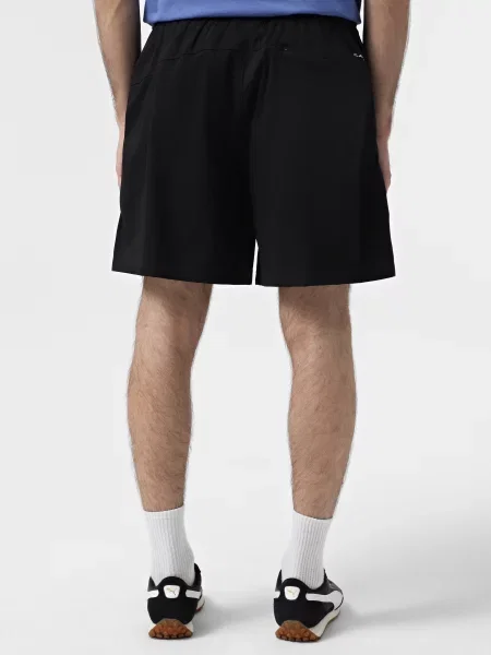 Спортивные шорты The North Face черные
