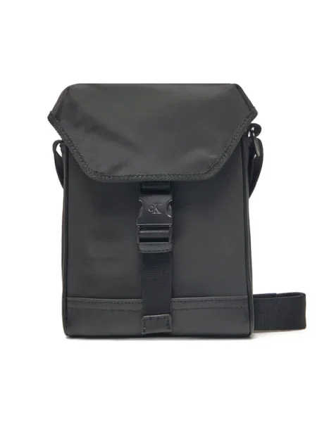 Geantă crossover Calvin Klein Jeans negru