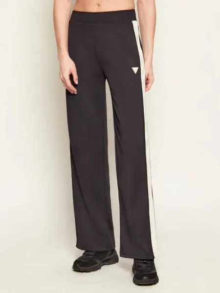GUESS ACTIVE Pantaloni de trening MARLENE | Relaxed fit negru