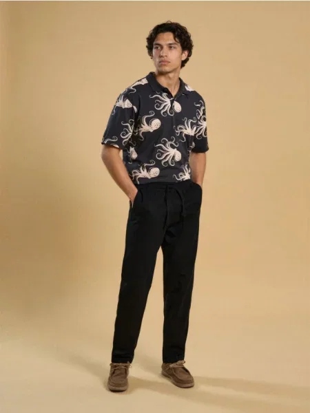 Sinsay Spodnie chino jogger czarny