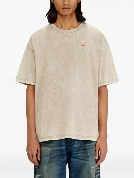 Tricou Diesel cu autograf