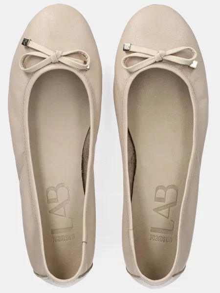 Кожаные балетки Answear.lab бежевые