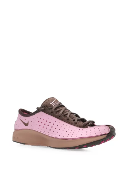 Decupat pantaloni scurți Nike cu broderie plasă roz