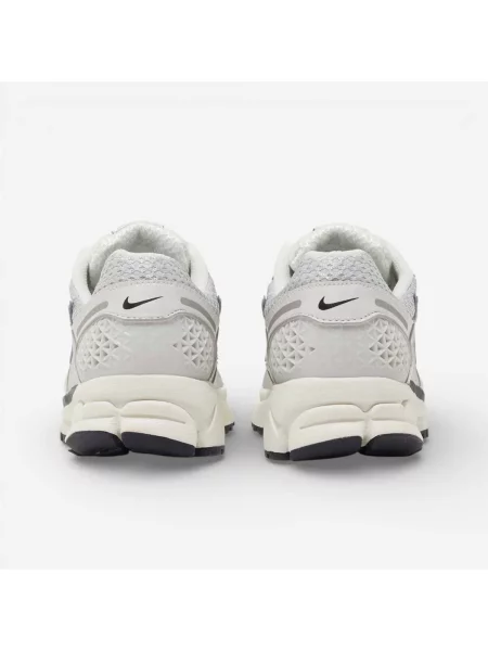 Pantofi Nike gri