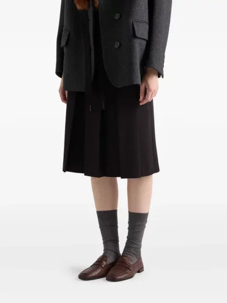 Pantofi loafer Prada din piele cu imagine maro