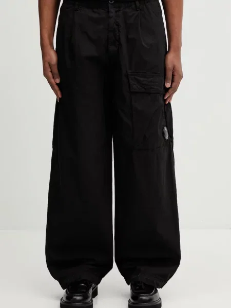 Hlače C.P. Company črna