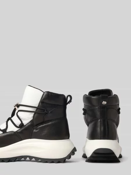 Buty sznurowane z mieszanki skóry Marc Cain Bags & Shoes czarne