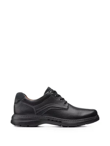 Pantofi Clarks Originals din piele negru