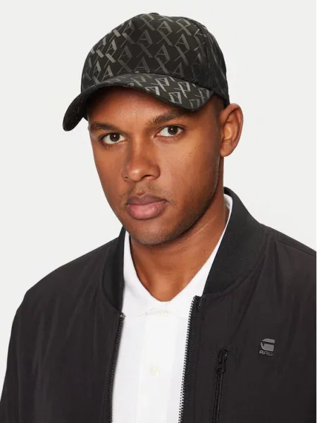 Armani Exchange Бейсболка чорний