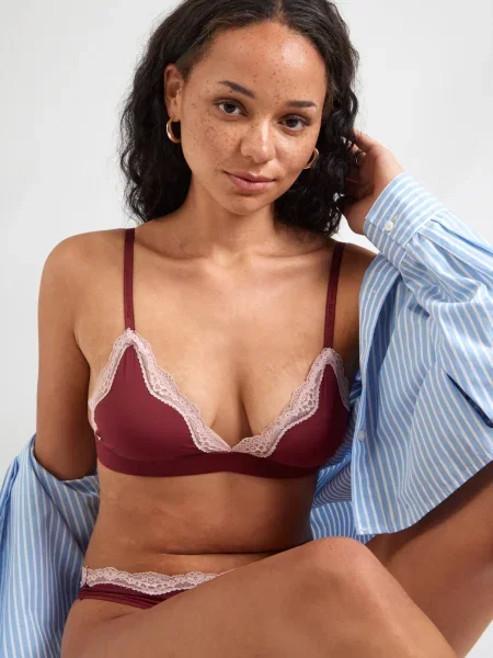Tommy Hilfiger trojuholníková podprsenka červená