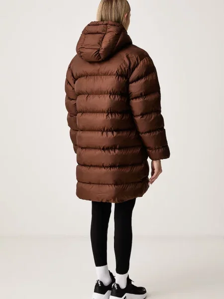 Steppelt dzseki Nike Sportswear barna