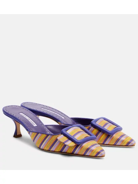 Pantofi cu toc Manolo Blahnik din piele