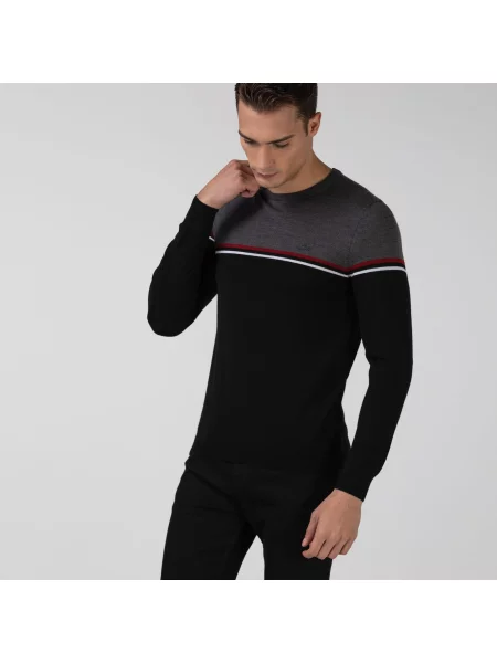 Свитер Lacoste черный