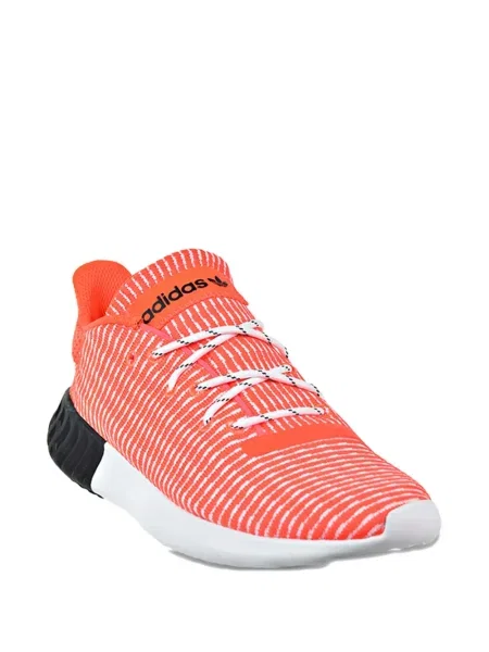 Скейт & стрийт маратонки Adidas Superstar с автограф за туризъм бяло