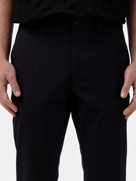 Чиносы Lacoste черные