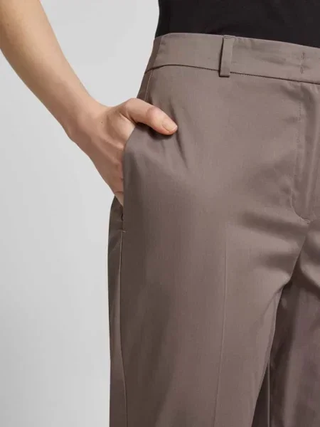 Spodnie materiałowe o kroju slim fit w kant Comma